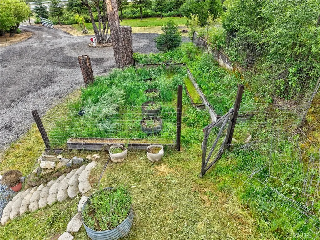 Additional image 35 of 41860 Road 222, Oakhurst, CA 93644