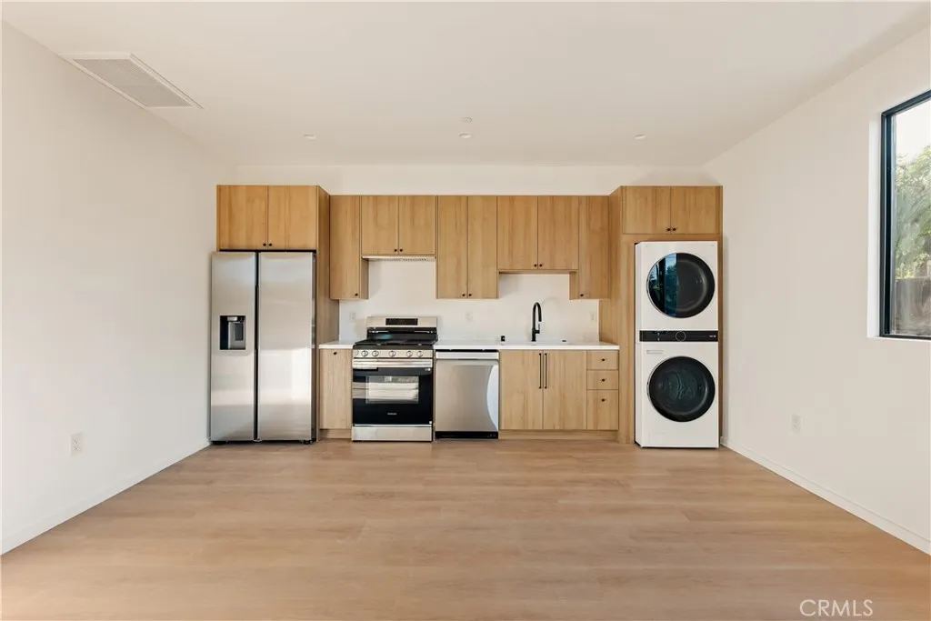 Additional image 39 of 17852 Saticoy Street, Reseda, CA 91335