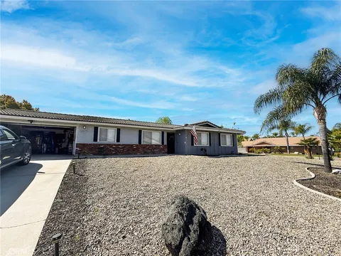 23675 Continental Drive, Canyon Lake, CA 92587 - MLS#: IG25056466