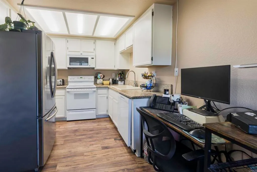 Additional image 8 of 12650 Lakeshore Drive Unit 160, Lakeside, CA 92040