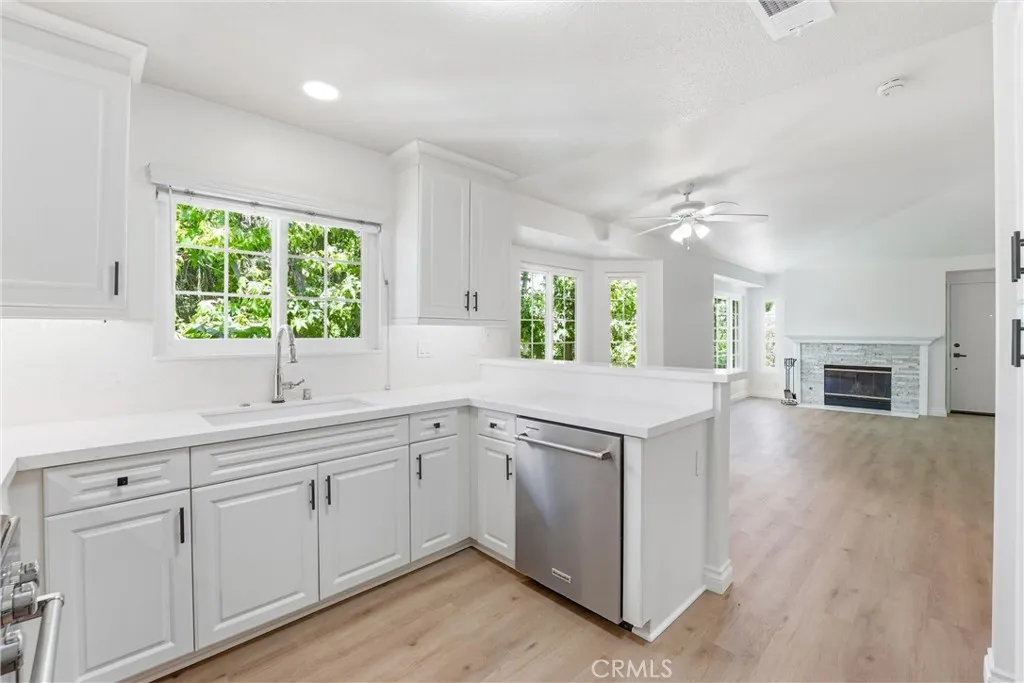 Additional image 46 of 23412 Pacific Park Dr Unit 18I, Aliso Viejo, CA 92656