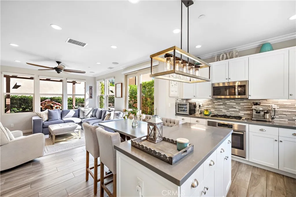 17 Fuchsia, Lake Forest, CA 92630