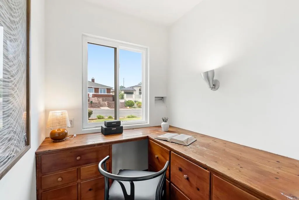 Additional image 15 of 1133 Savoy Street, San Diego, CA 92107