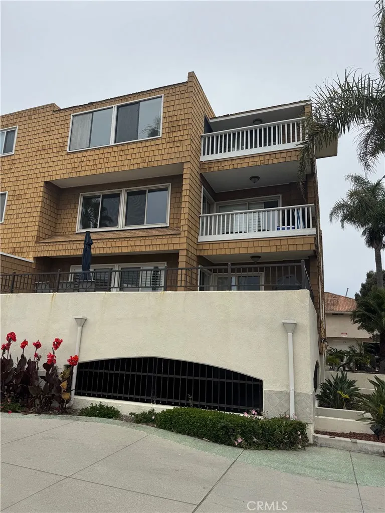 Additional image 45 of 600 E Oceanfront Unit 3 B, Newport Beach, CA 92661