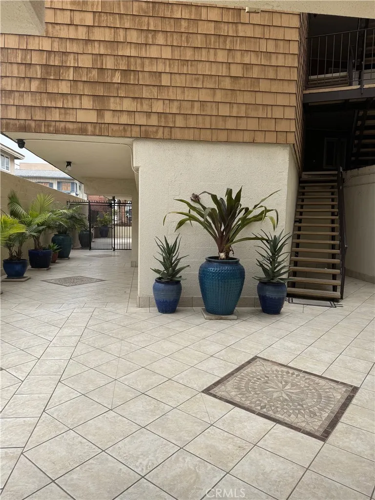 Additional image 43 of 600 E Oceanfront Unit 3 B, Newport Beach, CA 92661