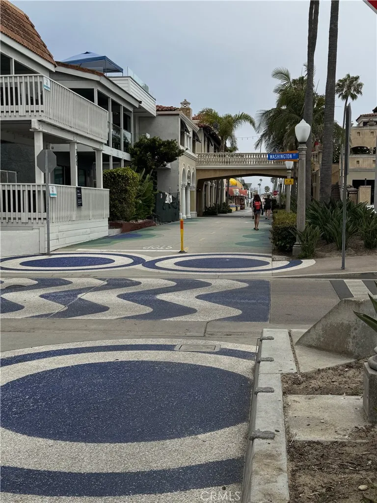 Additional image 46 of 600 E Oceanfront Unit 3 B, Newport Beach, CA 92661