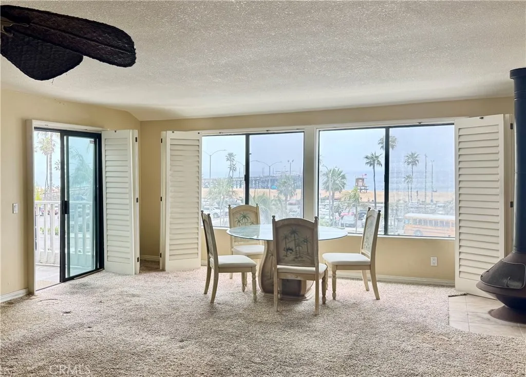 Additional image 26 of 600 E Oceanfront Unit 3 B, Newport Beach, CA 92661
