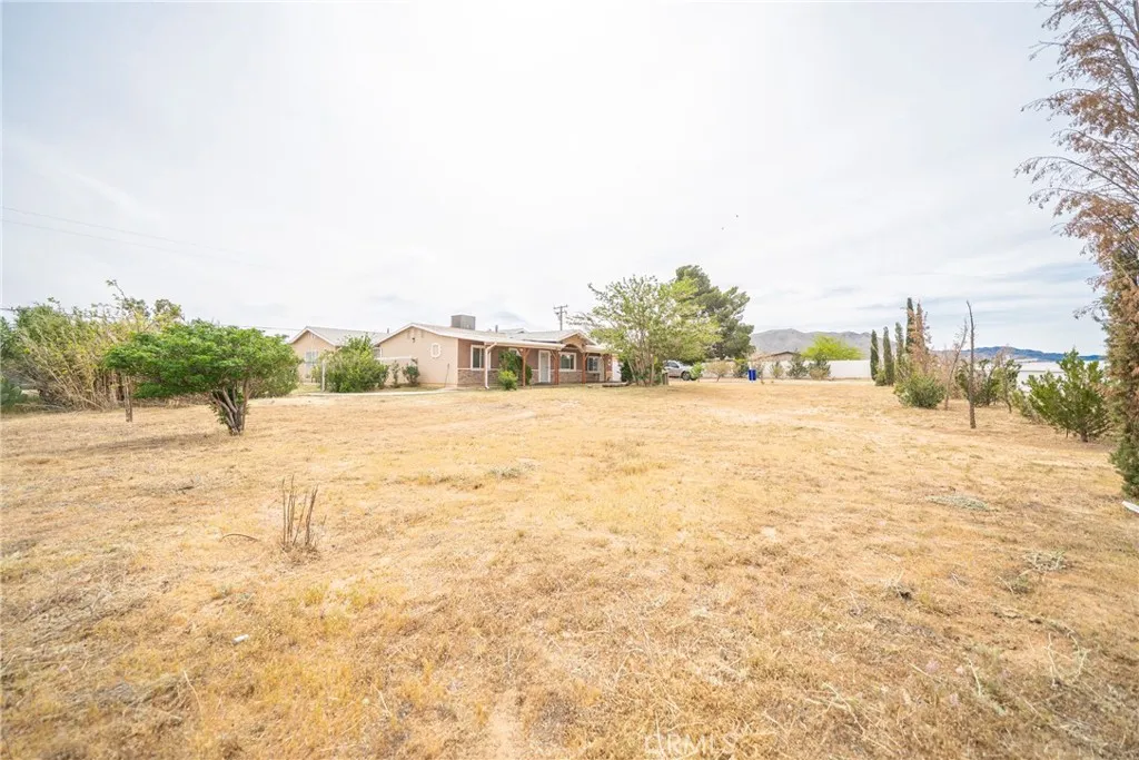 Additional image 13 of 11020 Viento Pl, Apple Valley, CA 92308