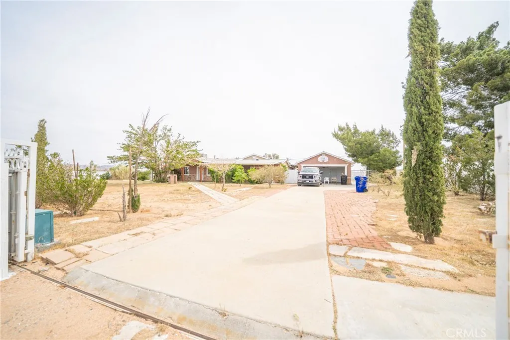 Additional image 8 of 11020 Viento Pl, Apple Valley, CA 92308
