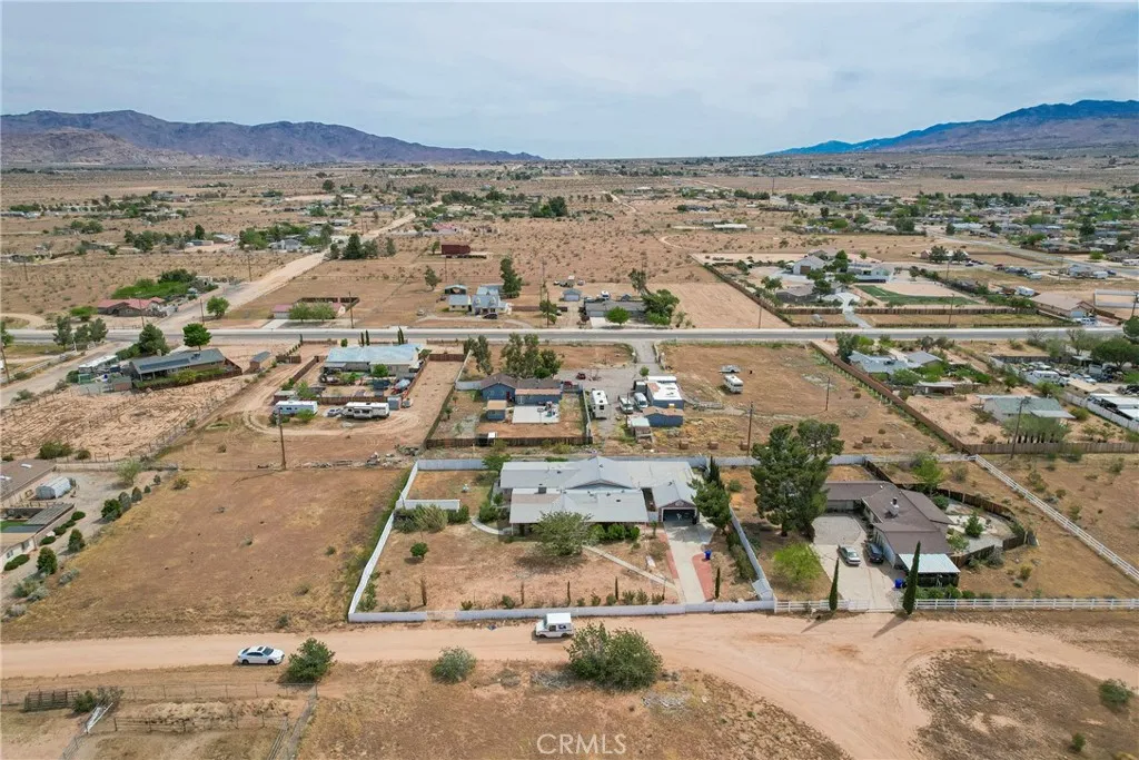 Additional image 115 of 11020 Viento Pl, Apple Valley, CA 92308