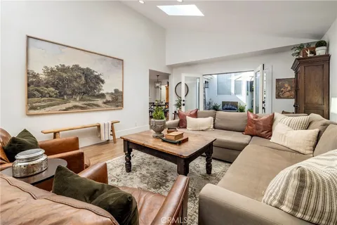 390 Esther Street, Costa Mesa, CA 92627 - MLS#: NP25043943