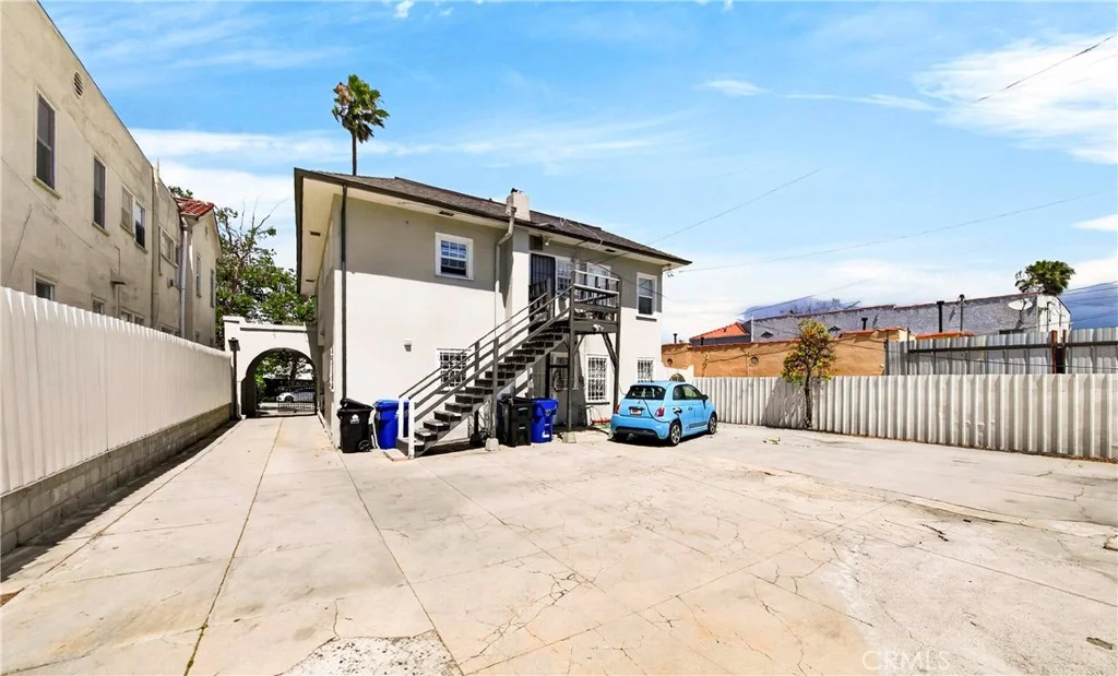 Additional image 22 of 1276 S Plymouth Blvd, Los Angeles, CA 90019