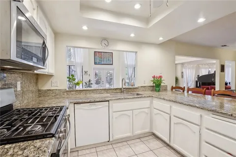 5625 E Calle Canada, Anaheim Hills, CA MLS: PW25010288