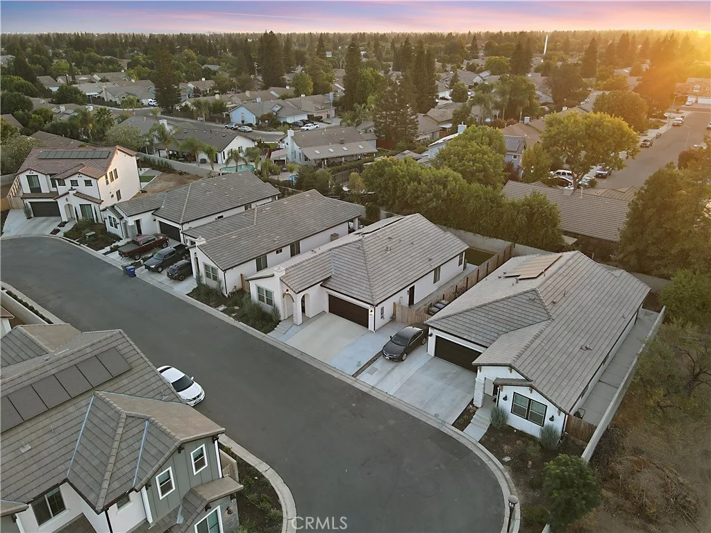 8649 N Whistler Drive, Fresno, CA 93720