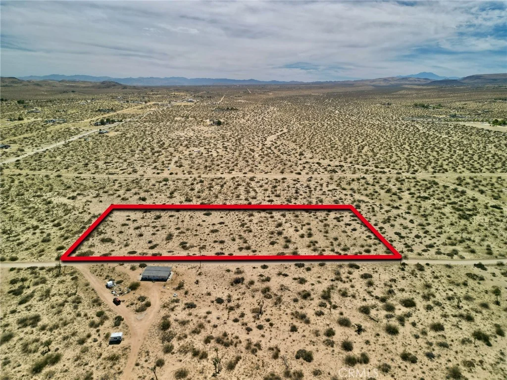 Mitch Lane, Landers, CA 92285 photo 4
