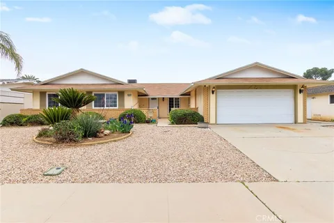 26481 Jamestown Drive, Menifee, CA MLS: ND25085786