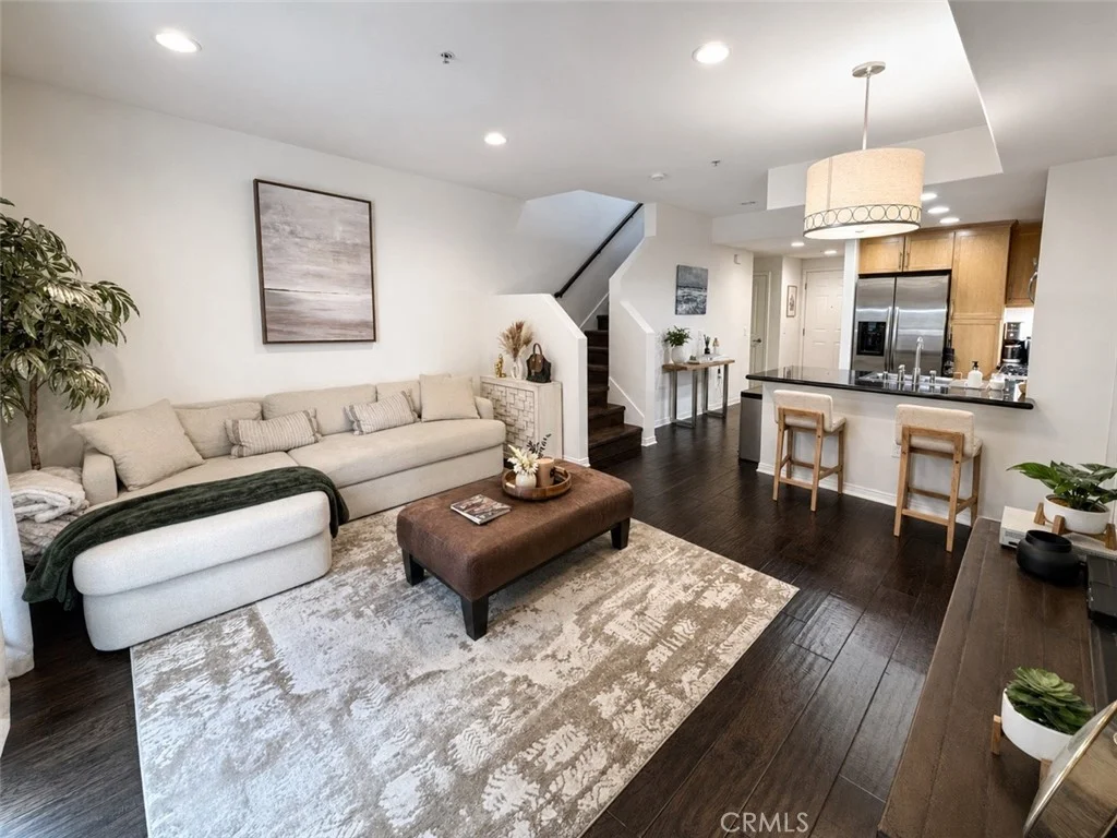 Additional image 13 of 931 E Walnut Street Unit 213, Pasadena, CA 91106