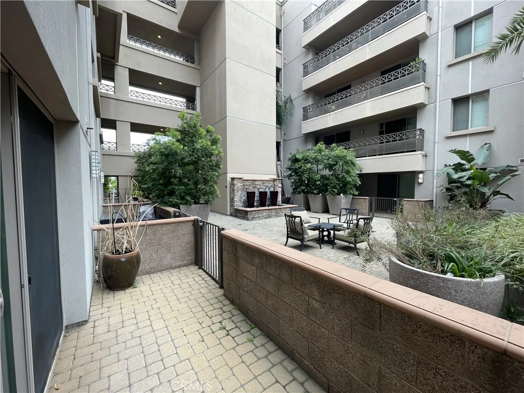 Additional image 9 of 931 E Walnut Street Unit 213, Pasadena, CA 91106