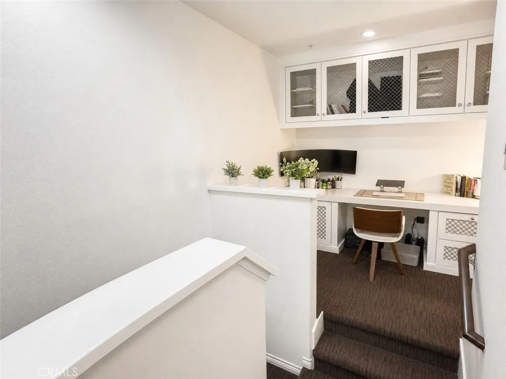 Additional image 19 of 931 E Walnut Street Unit 213, Pasadena, CA 91106