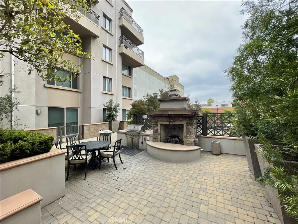 Additional image 23 of 931 E Walnut Street Unit 213, Pasadena, CA 91106