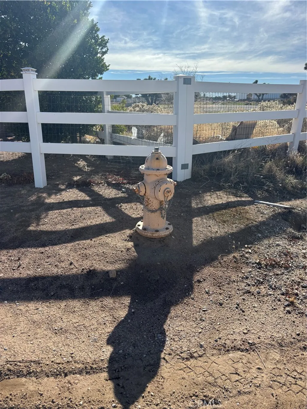 Property image for 11971 Mission St, Oak Hills, CA 92344