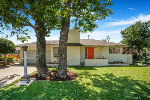 1214 Halladay Street, Santa Ana, CA MLS: OC25103730