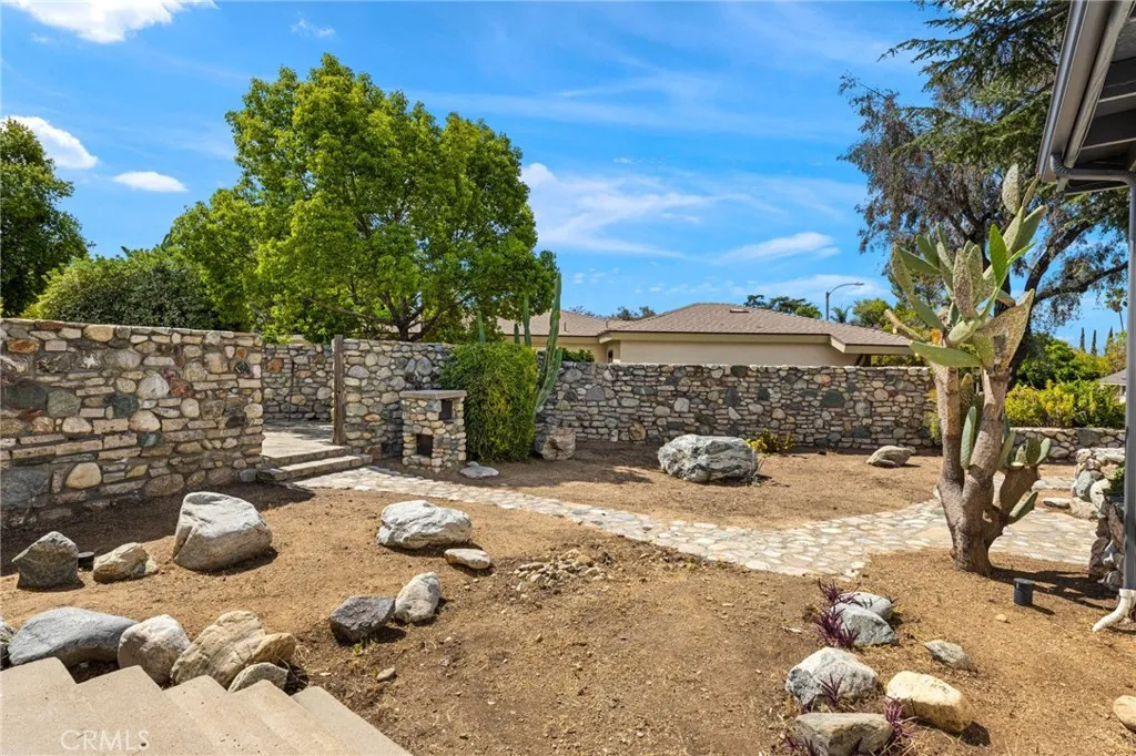 Additional image 15 of 1690 N Mills Ave, Claremont, CA 91711