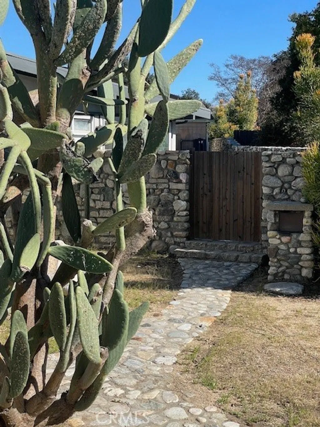 Additional image 2 of 1690 N Mills Ave, Claremont, CA 91711