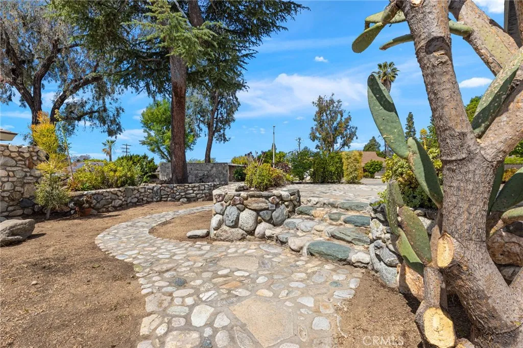 Additional image 58 of 1690 N Mills Ave, Claremont, CA 91711