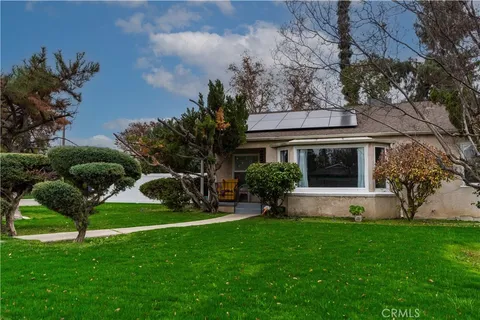 2501 4th St, Bakersfield, CA 93304 - MLS#: SR24255823