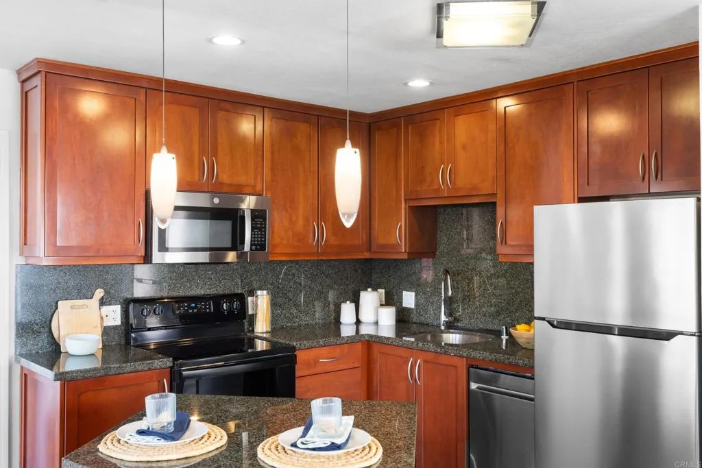 Additional image 41 of 727 Robinson Ave Unit C, San Diego, CA 92103