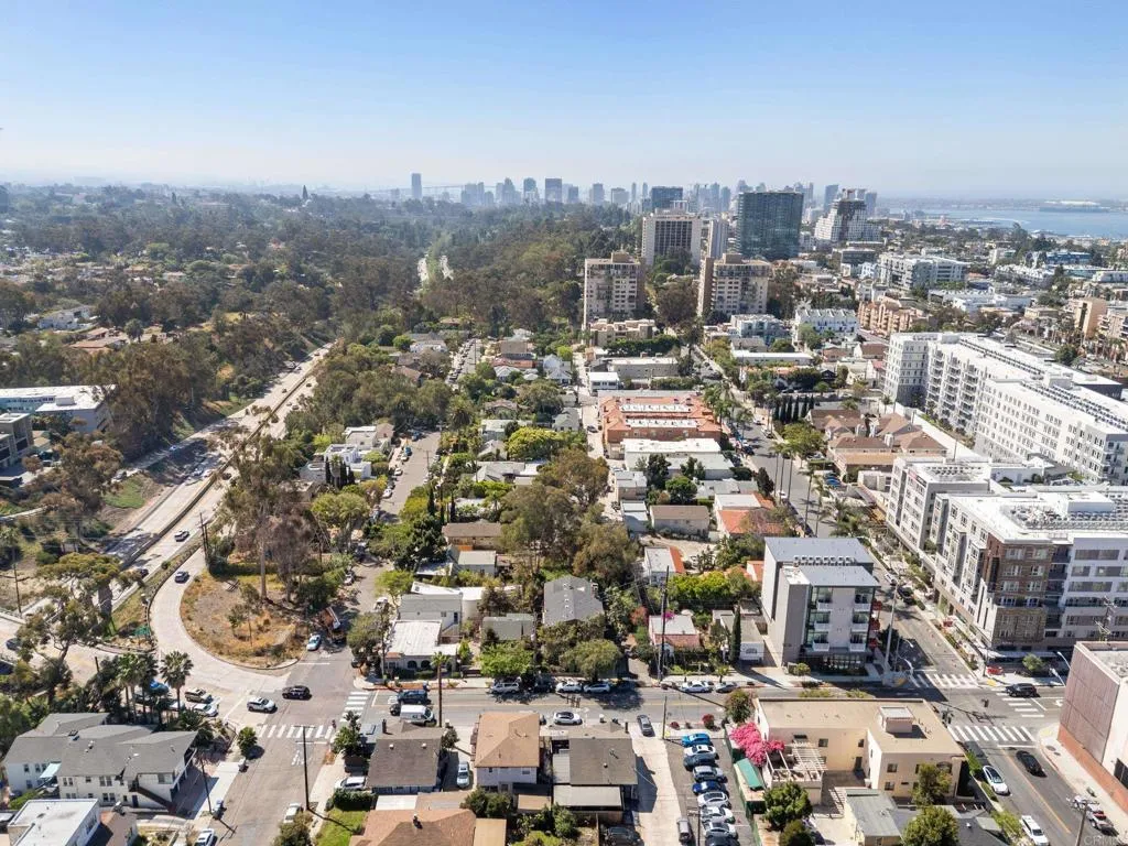 Additional image 23 of 727 Robinson Ave Unit C, San Diego, CA 92103
