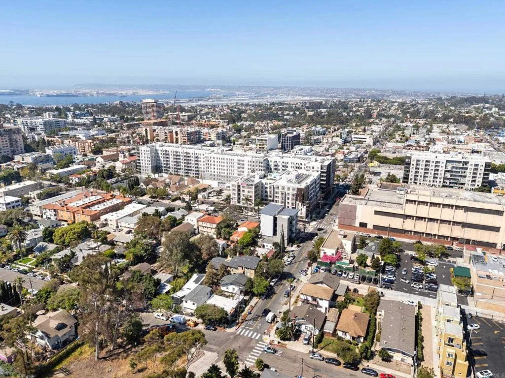 Additional image 25 of 727 Robinson Ave Unit C, San Diego, CA 92103