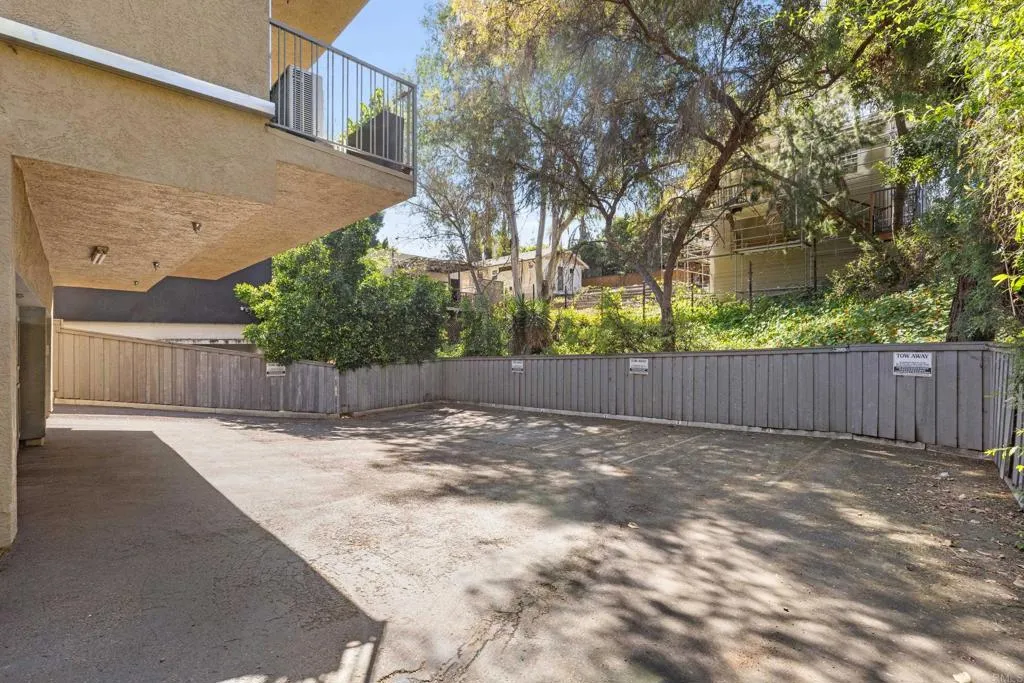 Additional image 57 of 727 Robinson Ave Unit C, San Diego, CA 92103