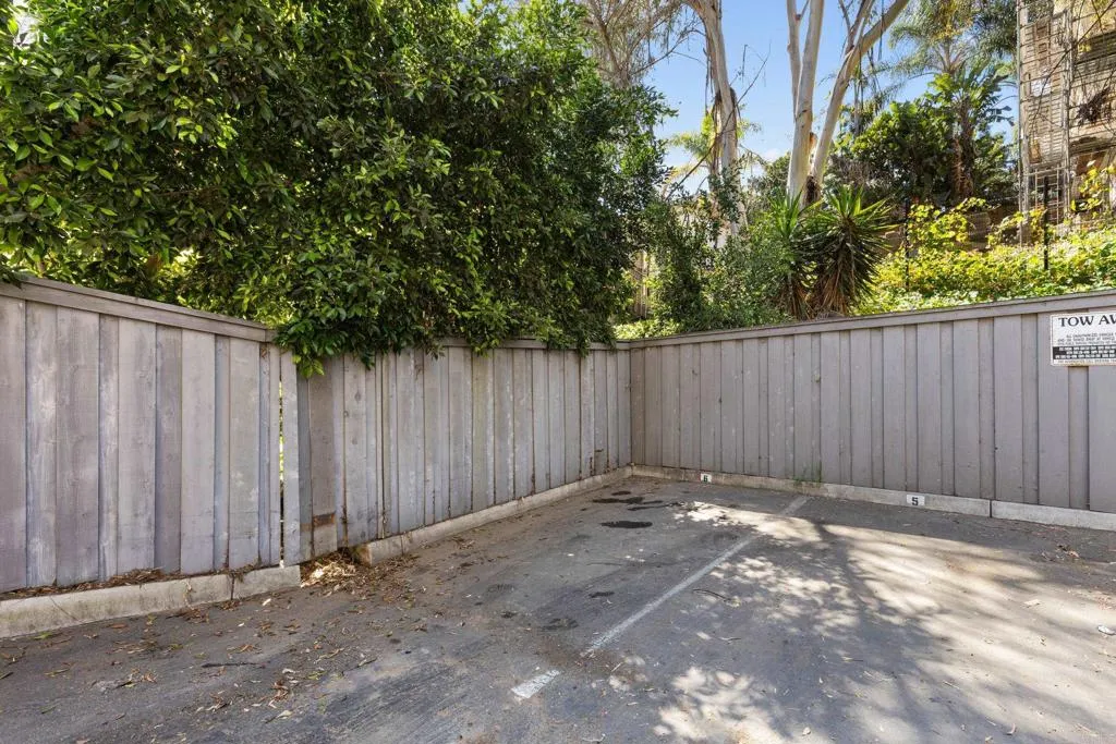 727 Robinson Ave Unit C, San Diego, CA 92103