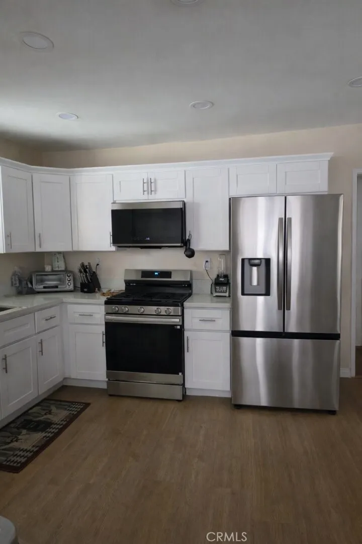 Additional image 23 of 819 E 85th Street, Los Angeles, CA 90001