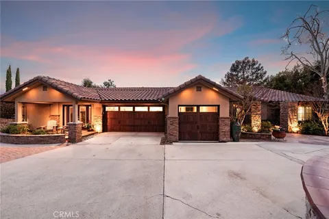 9827 Flying Mane Lane, Rancho Cucamonga, CA MLS: CV25045724