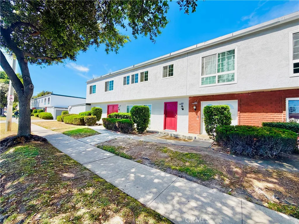 Additional image 3 of 1955 W Greenleaf Avenue Unit E, Anaheim, CA 92801