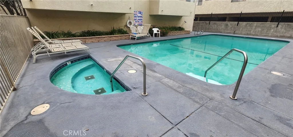 5400 lindley ave#105, Encino, CA 91316