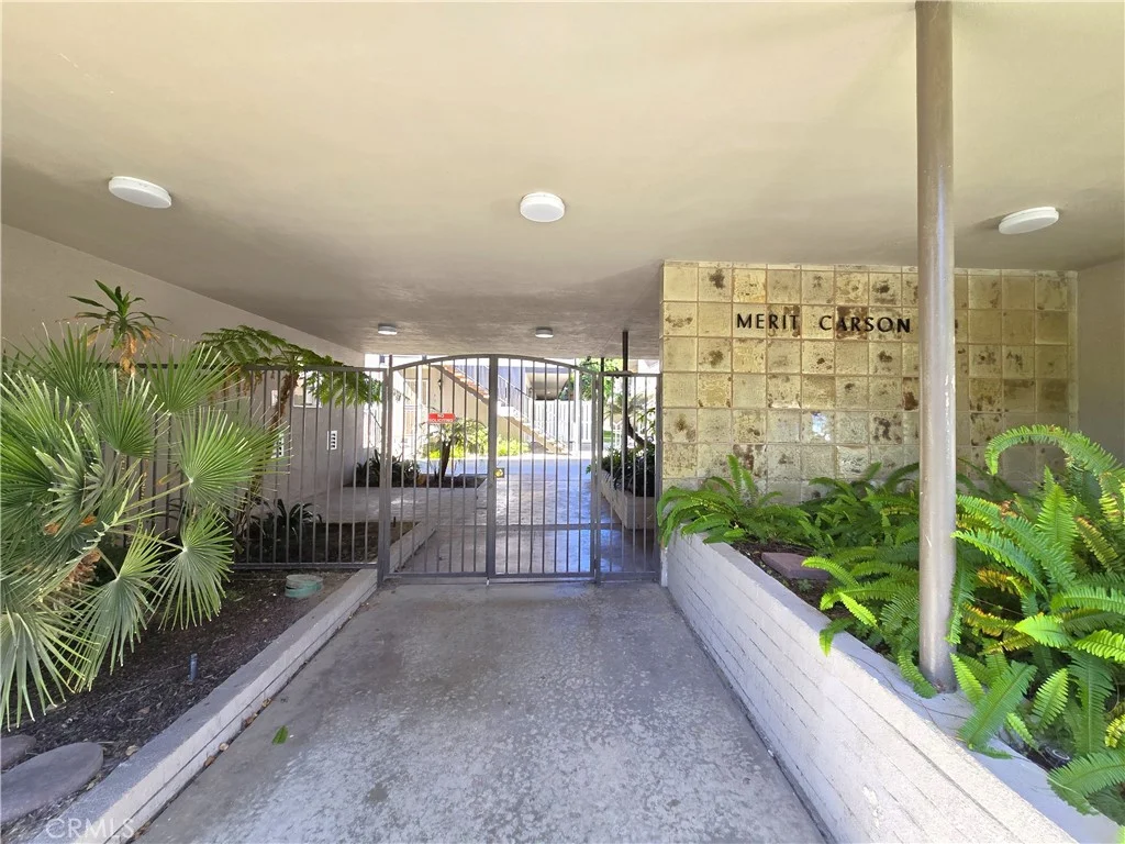 2940 W Carson St Unit 12, Torrance, CA 90503
