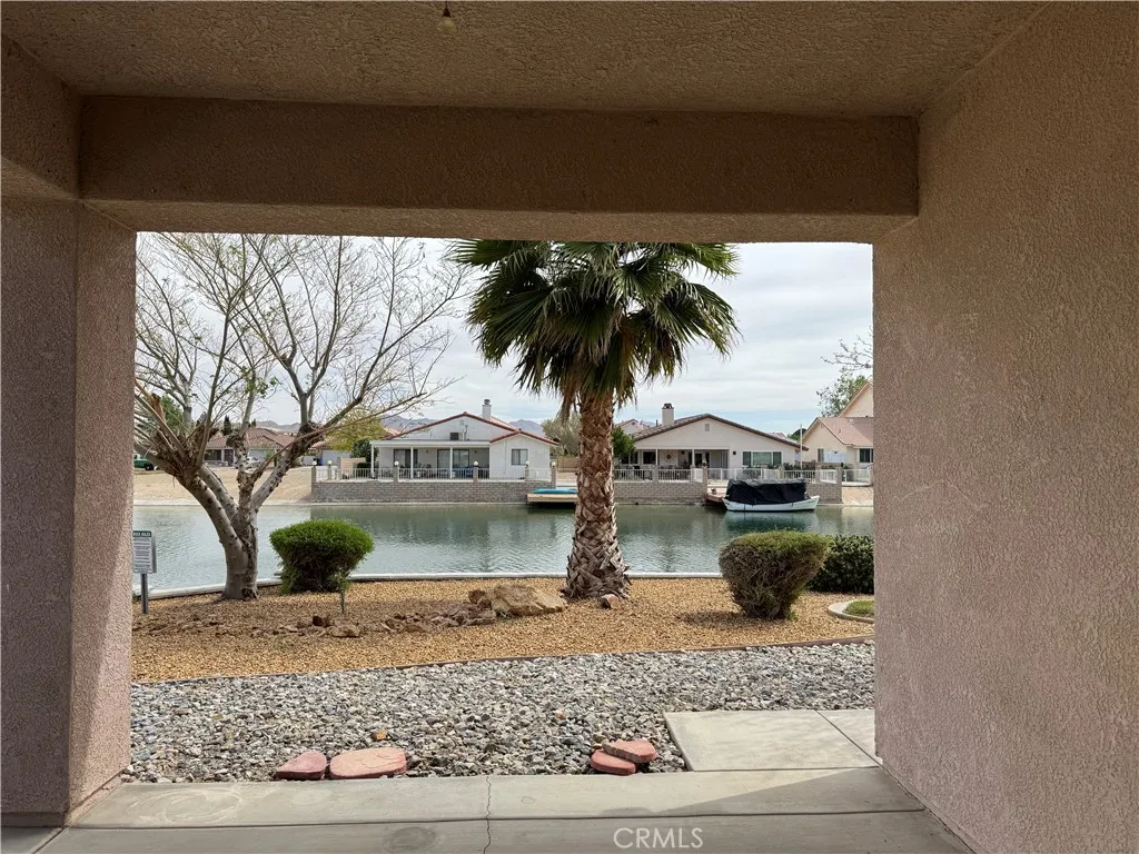 14395 Nautical Ln Unit E, Helendale, CA 92342