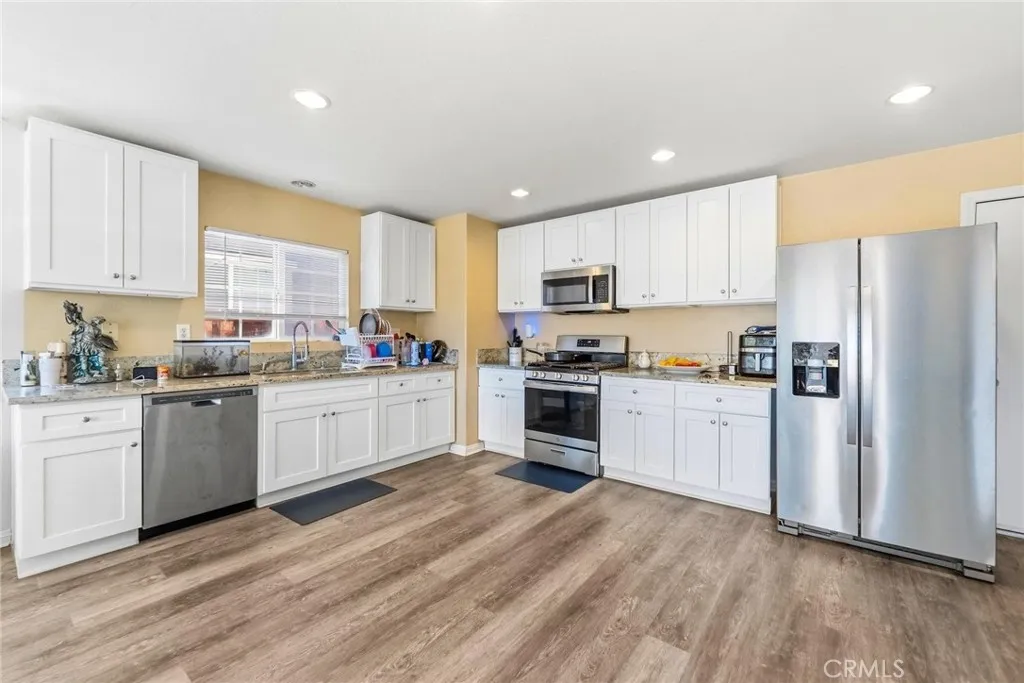 Additional image 77 of 13017 Cerritos Court, Hesperia, CA 92344