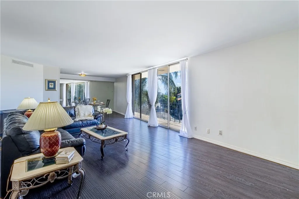 Additional image 22 of 2260 N North Cahuenga Boulevard Unit 302, Los Angeles, CA 90068
