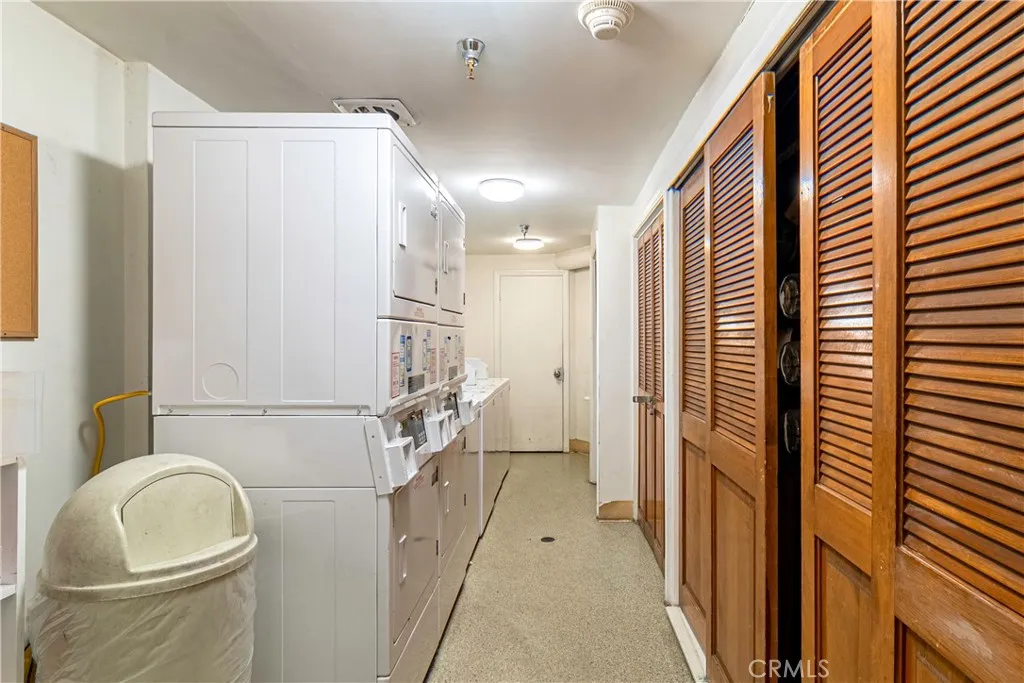 Additional image 37 of 2260 N North Cahuenga Boulevard Unit 302, Los Angeles, CA 90068