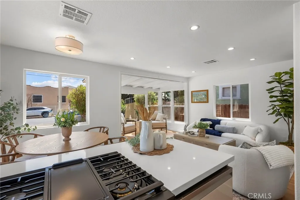 Additional image 41 of 3705 S St Andrews Pl, Los Angeles, CA 90018