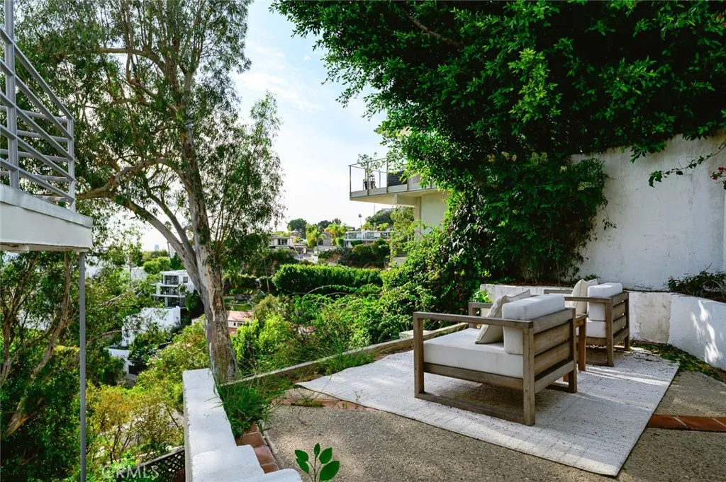 Additional image 70 of 8448 Franklin, Los Angeles, CA 90069