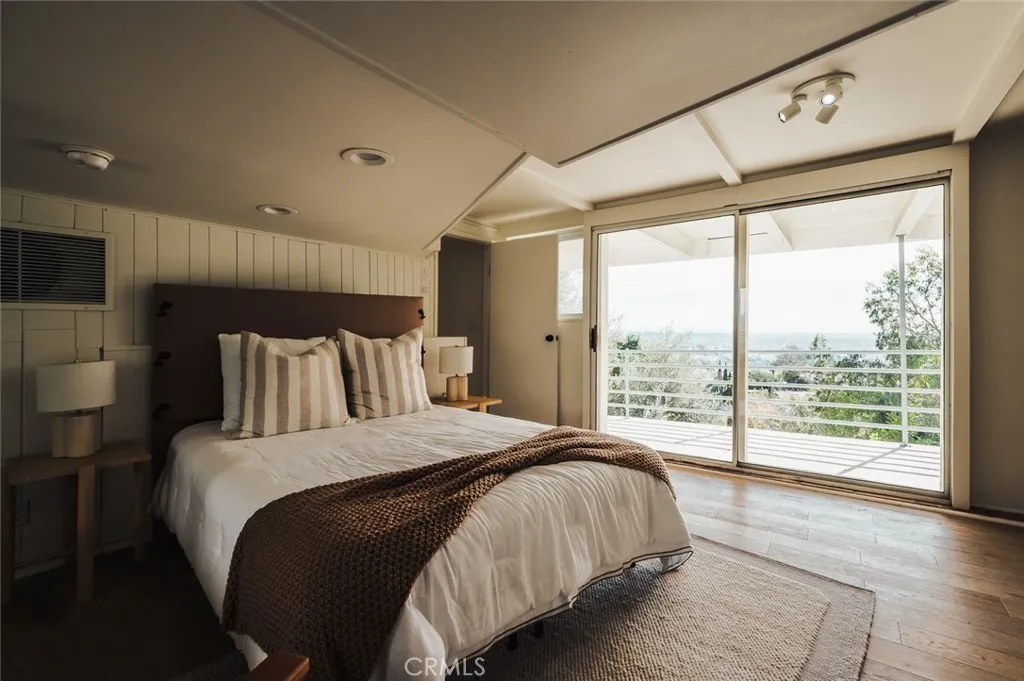 Additional image 33 of 8448 Franklin, Los Angeles, CA 90069