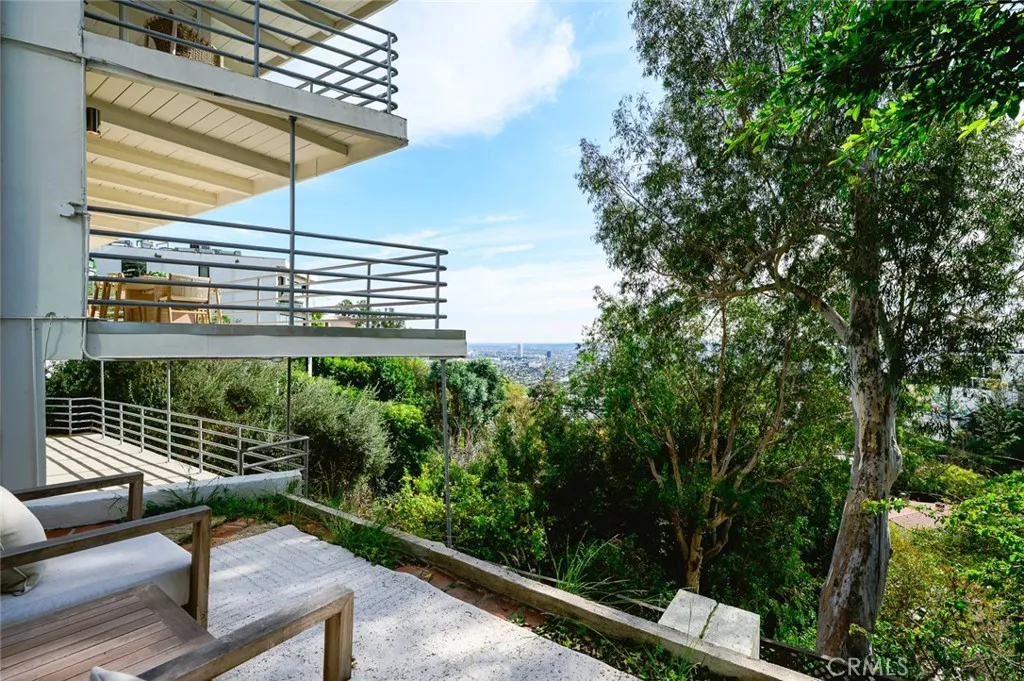 Additional image 36 of 8448 Franklin, Los Angeles, CA 90069