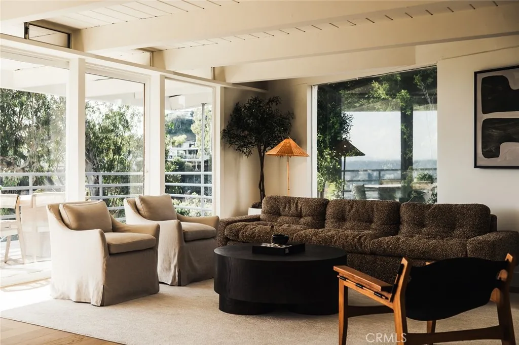 Additional image 6 of 8448 Franklin, Los Angeles, CA 90069