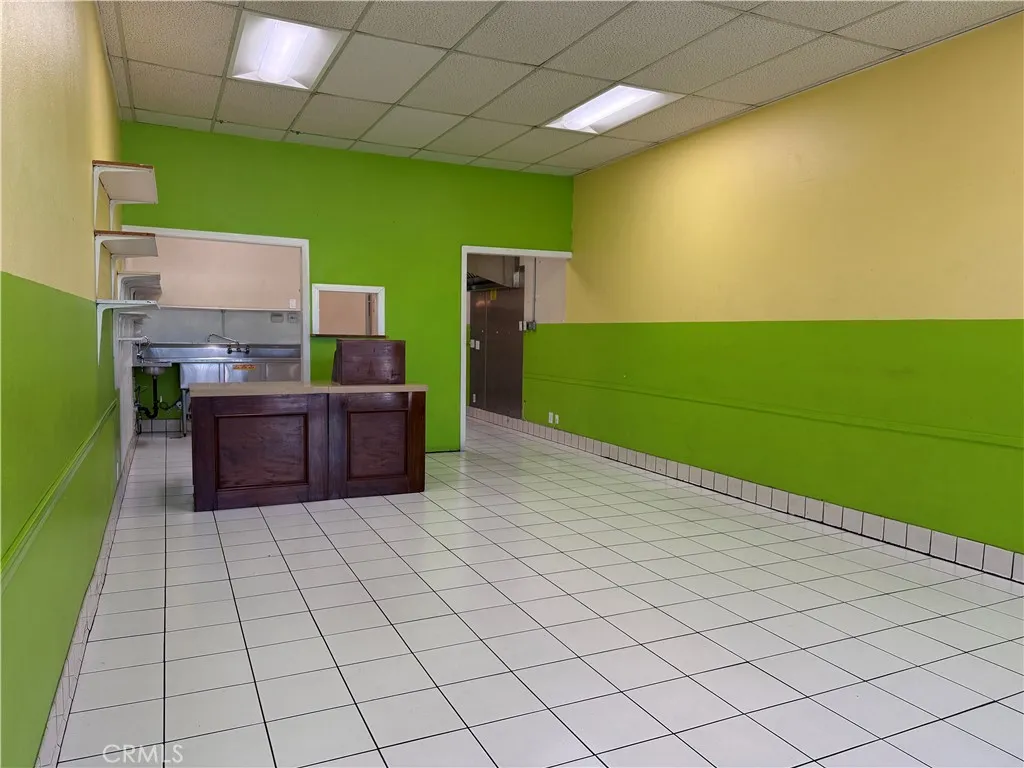 Additional image 6 of 18125 Saticoy Street, Reseda, CA 91335